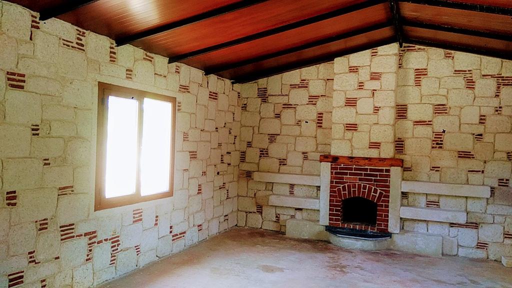 Alaçatı Taşı